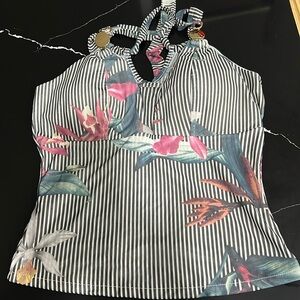 Beautiful top